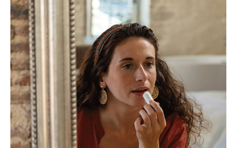 Des baumes à lèvres aux actifs naturels et nourrissants : offrez à vos lèvres le meilleur de la nature !